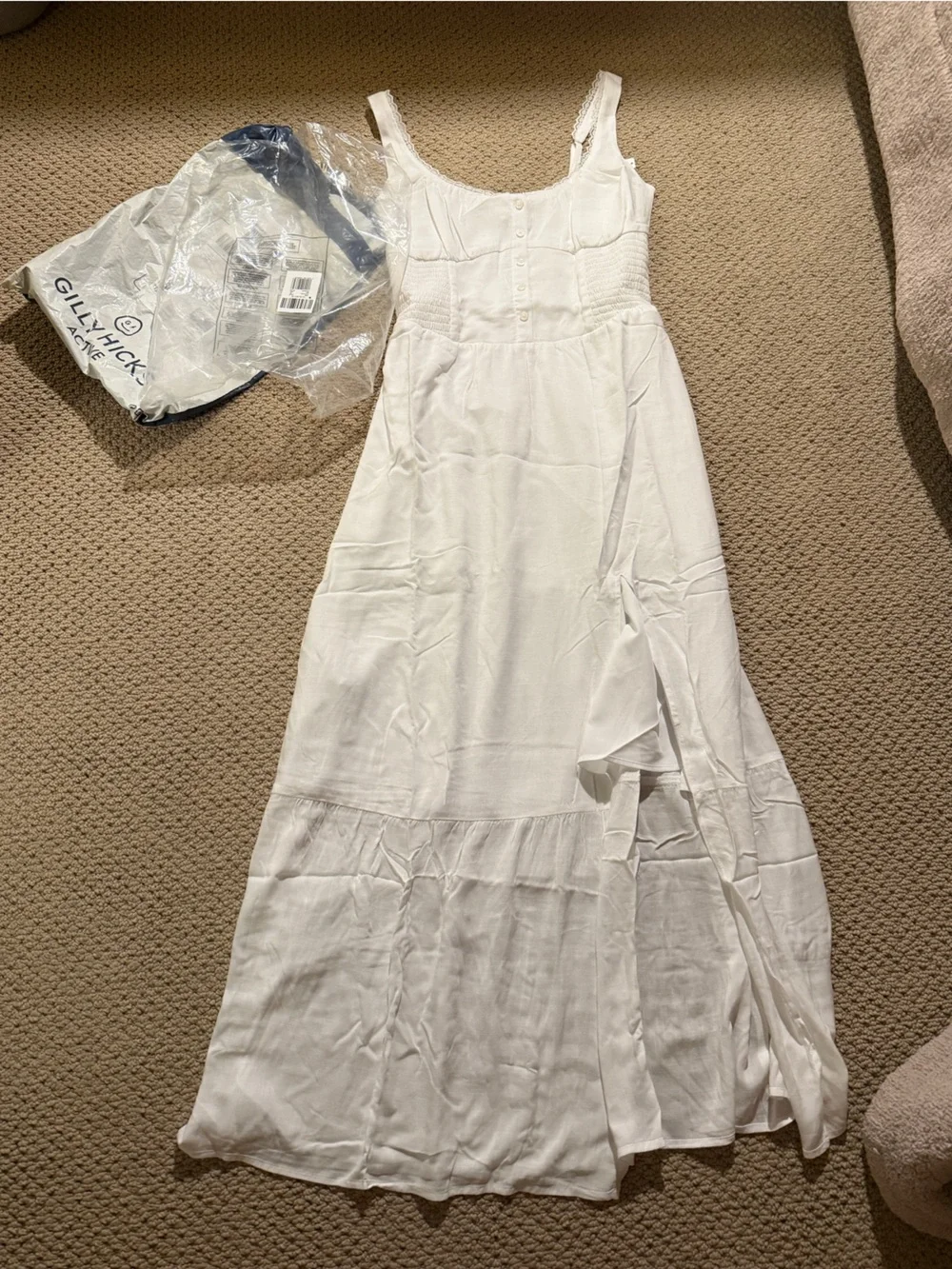 Hollister never worn